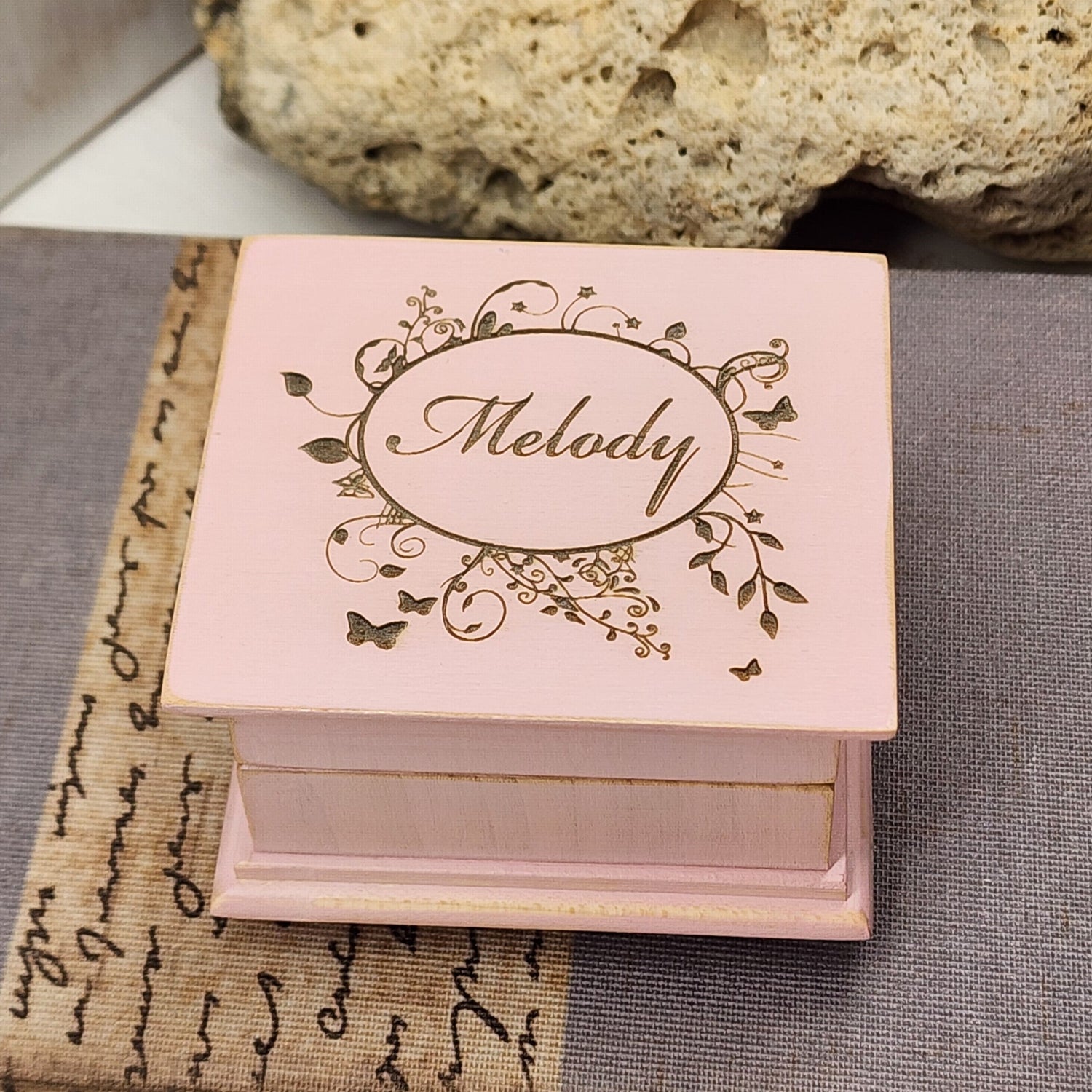 music box with name engraved on top, choose color and song
