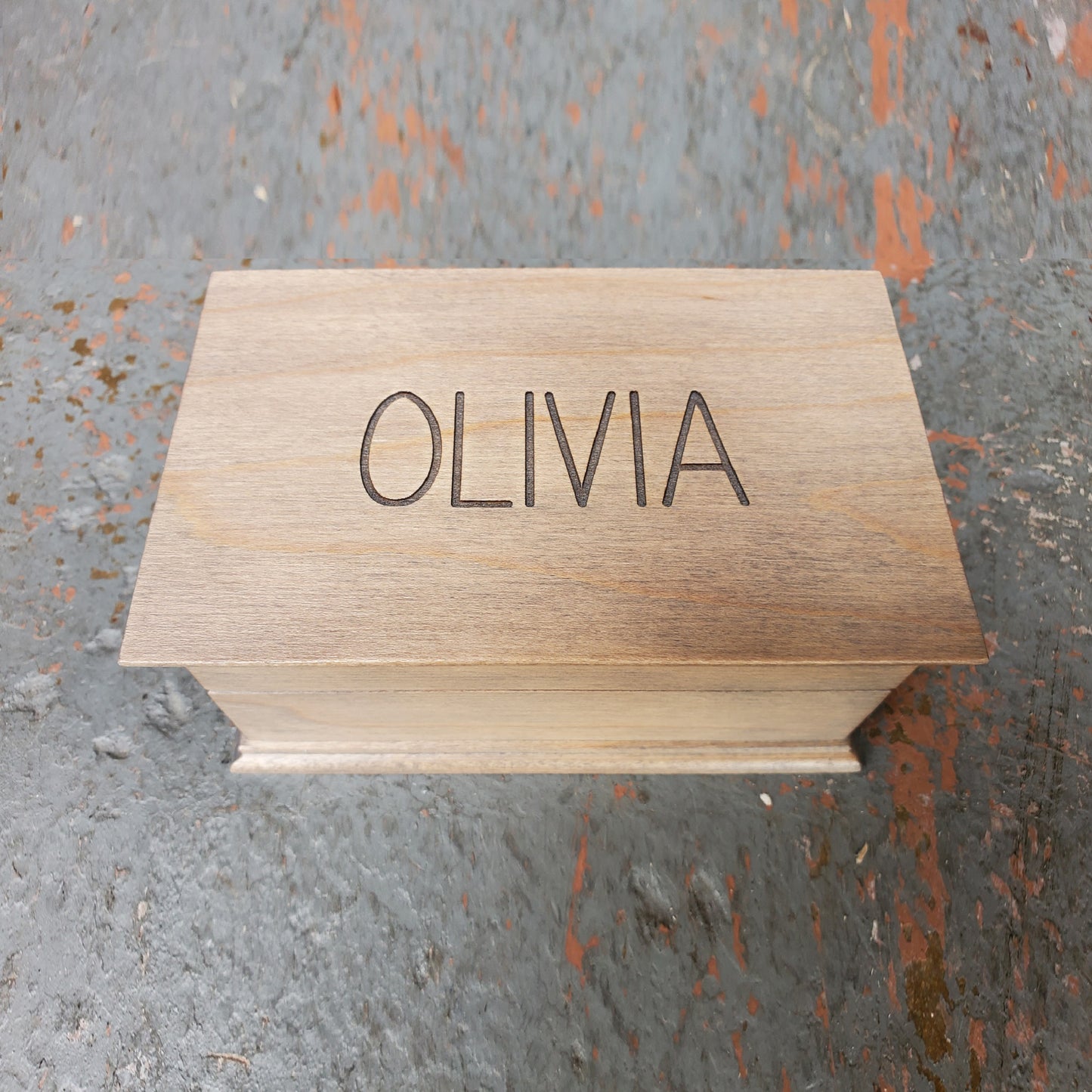 Jewelry box with a name engraved on top, simple font type, choose color and song, add personalized message