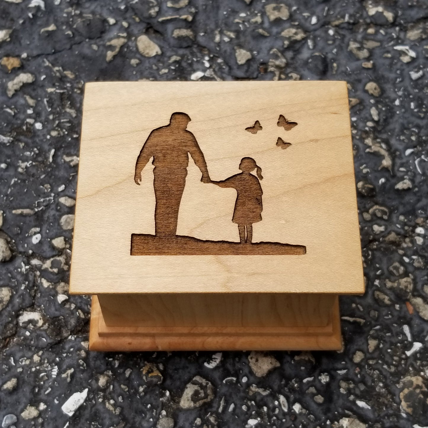 music box for daughter from dad