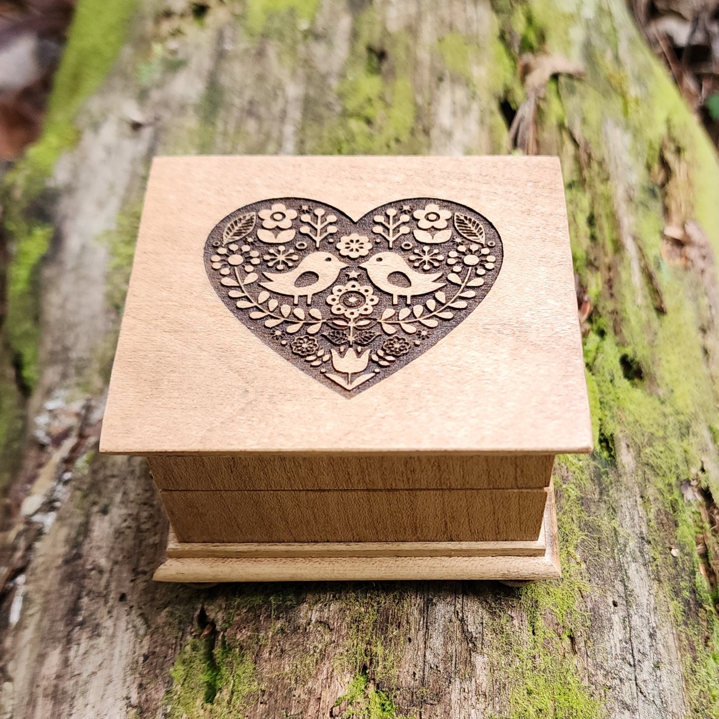Heart Music box with heart engraved on top, choose color and song, personalize
