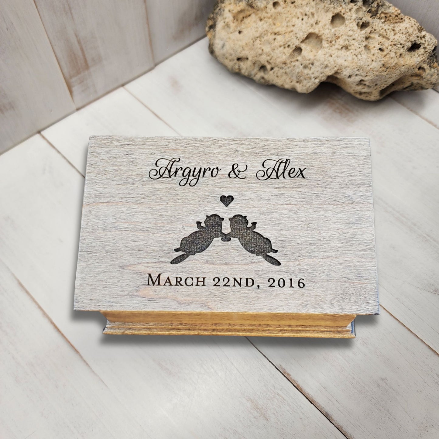 Personalized Wedding Jewelry Box with Custom Song – Otter Engraved Keepsake Gift