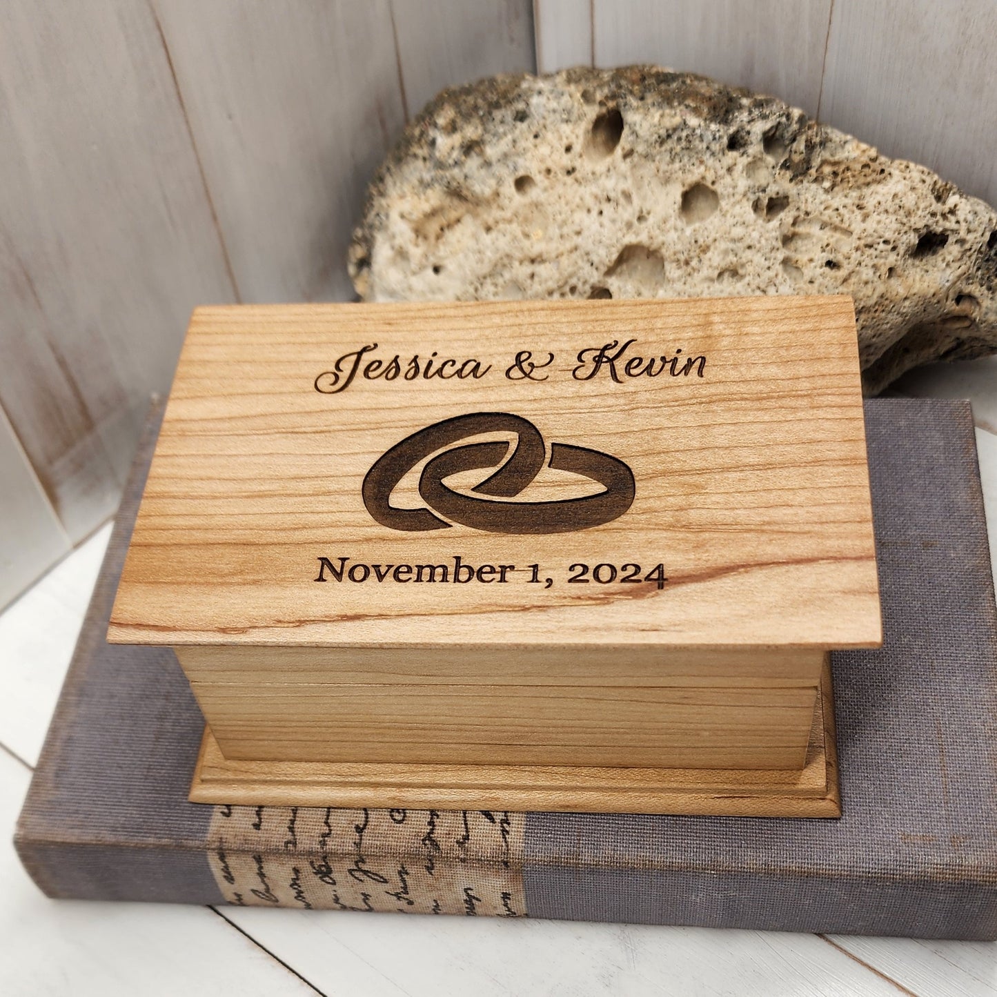 Custom Song Jewelry Box with Engraving – Personalized Music Box Gift for Wedding, Anniversary, Proposal