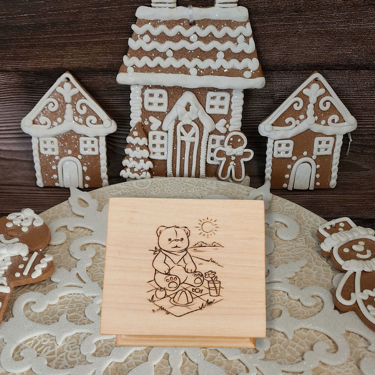 Personalized Small Wind-Up Music Box – Teddy Bear Engraving