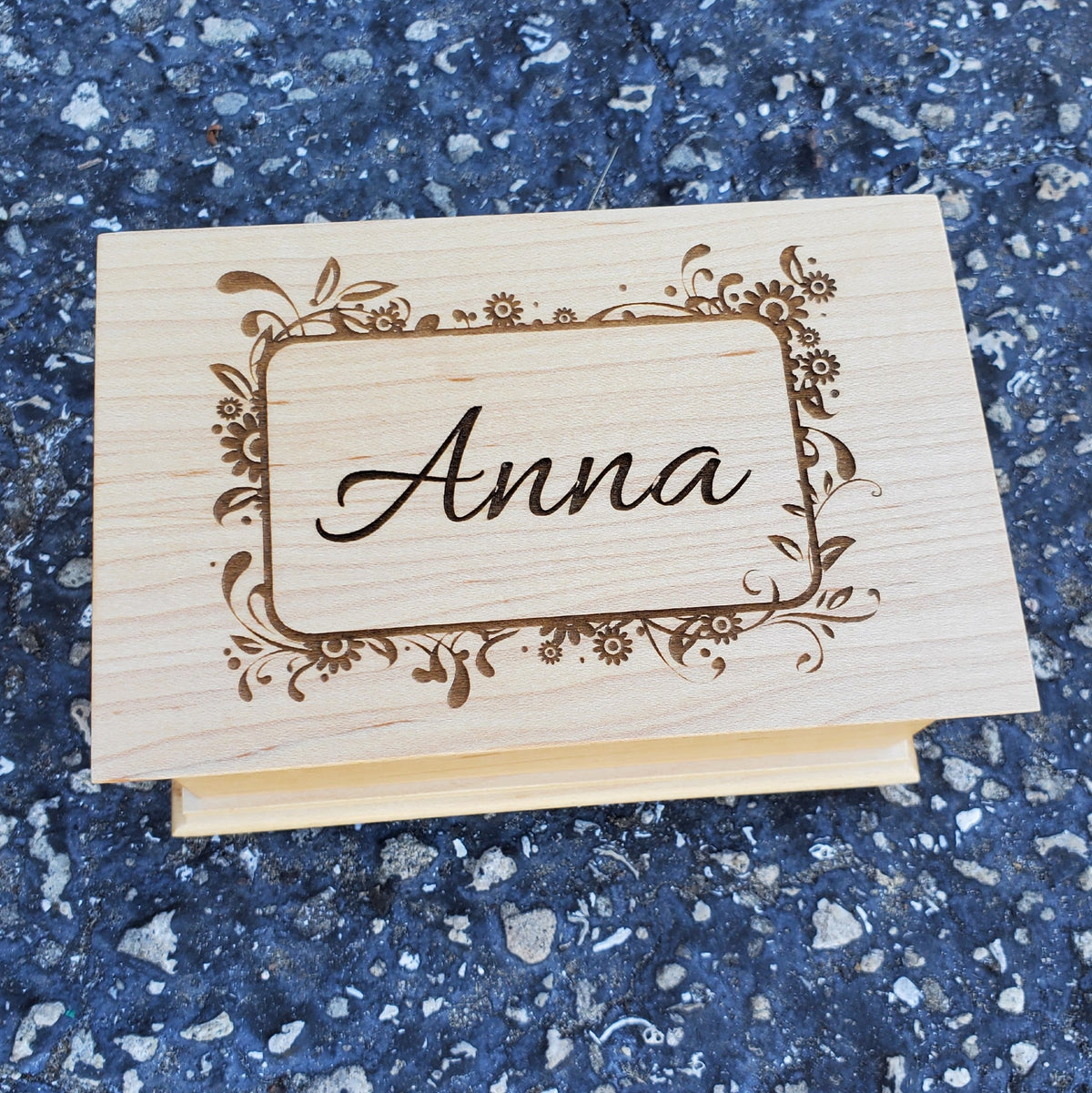 Personalized Jewelry Music Box with Custom Song – Engraved Name Keepsake Box for Daughter, Birthday, Baptism or Flower Girl Gift