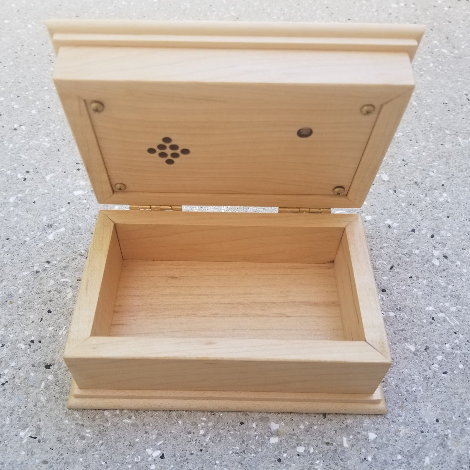 music jewelry box open lid