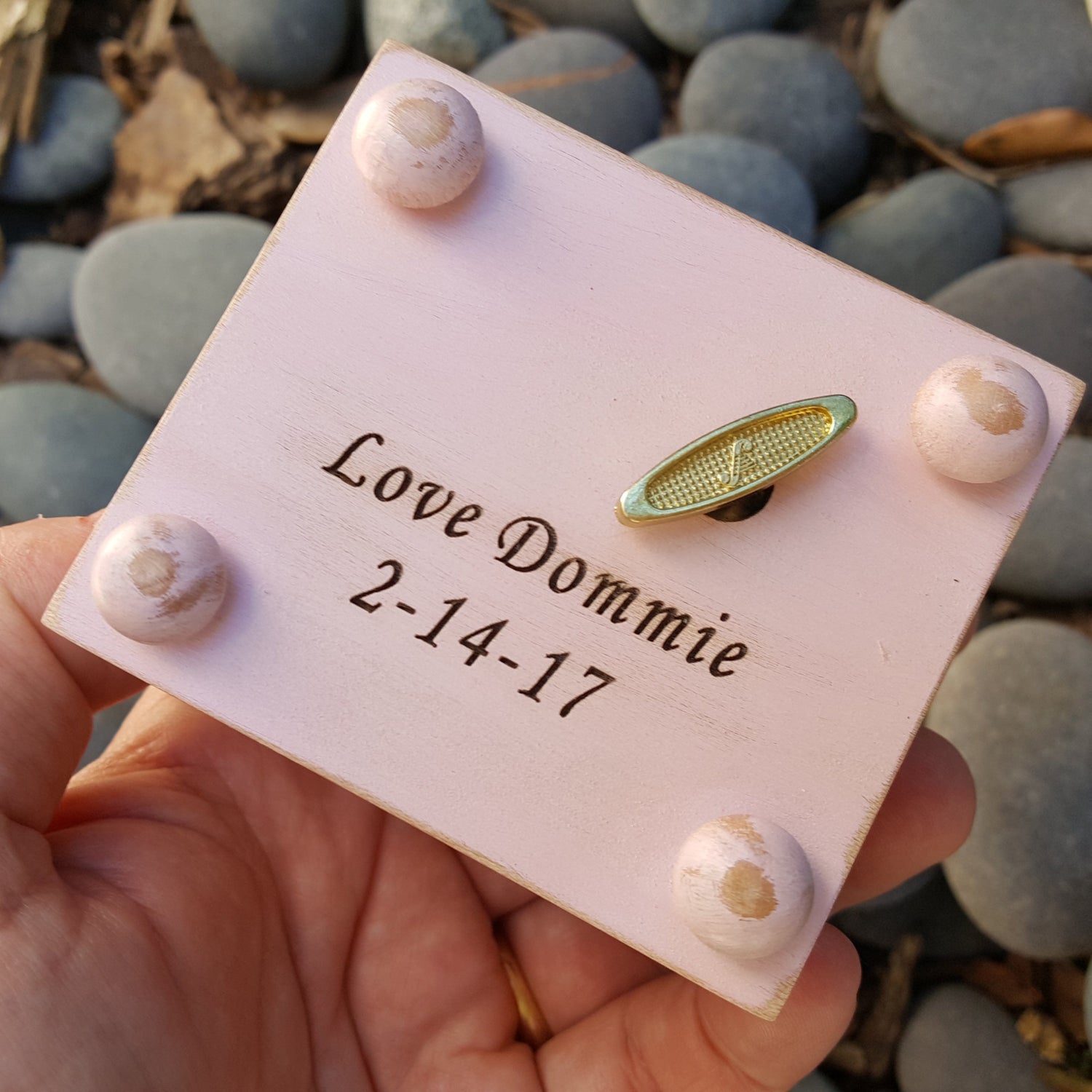 personalized music box by Simplycoolgifts