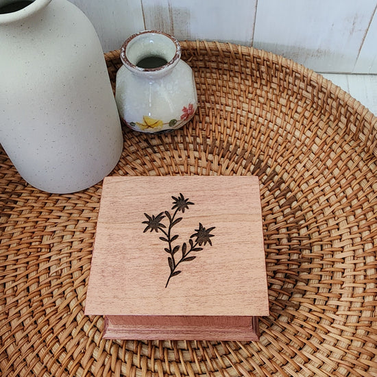 Edelweiss music box with an edelweiss flower engraved on the top