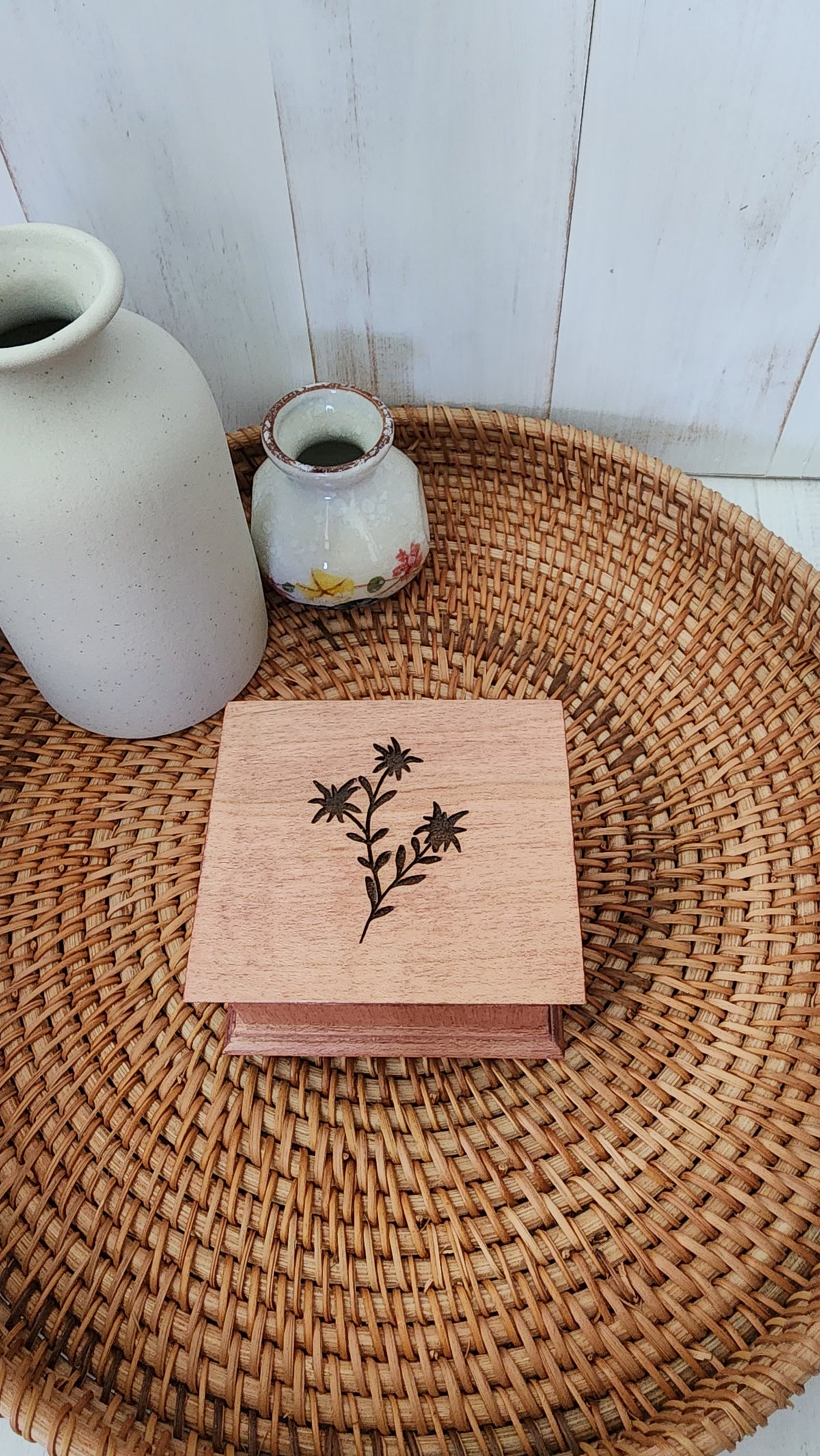 Edelweiss music box with an edelweiss flower engraved on the top