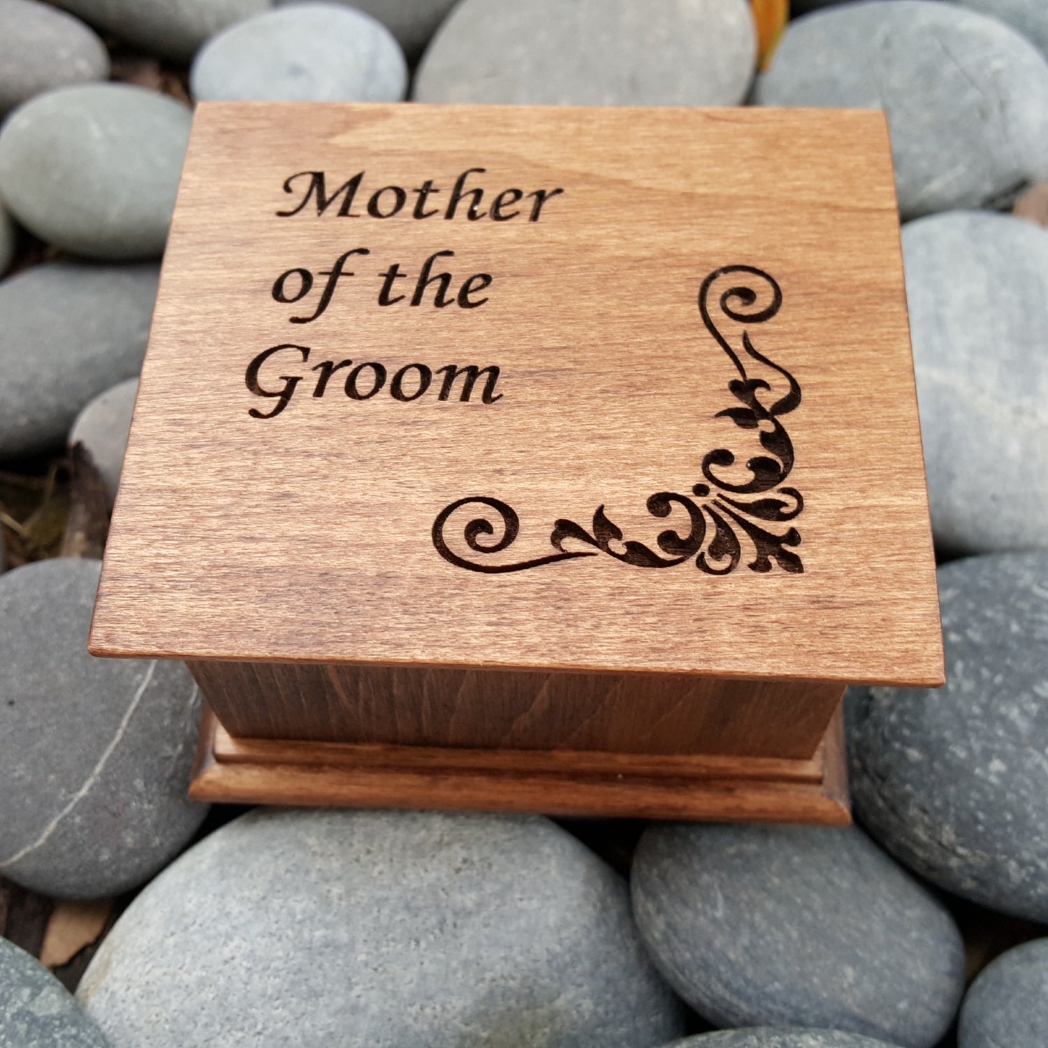 Mother of the Groom music box, choose color and song