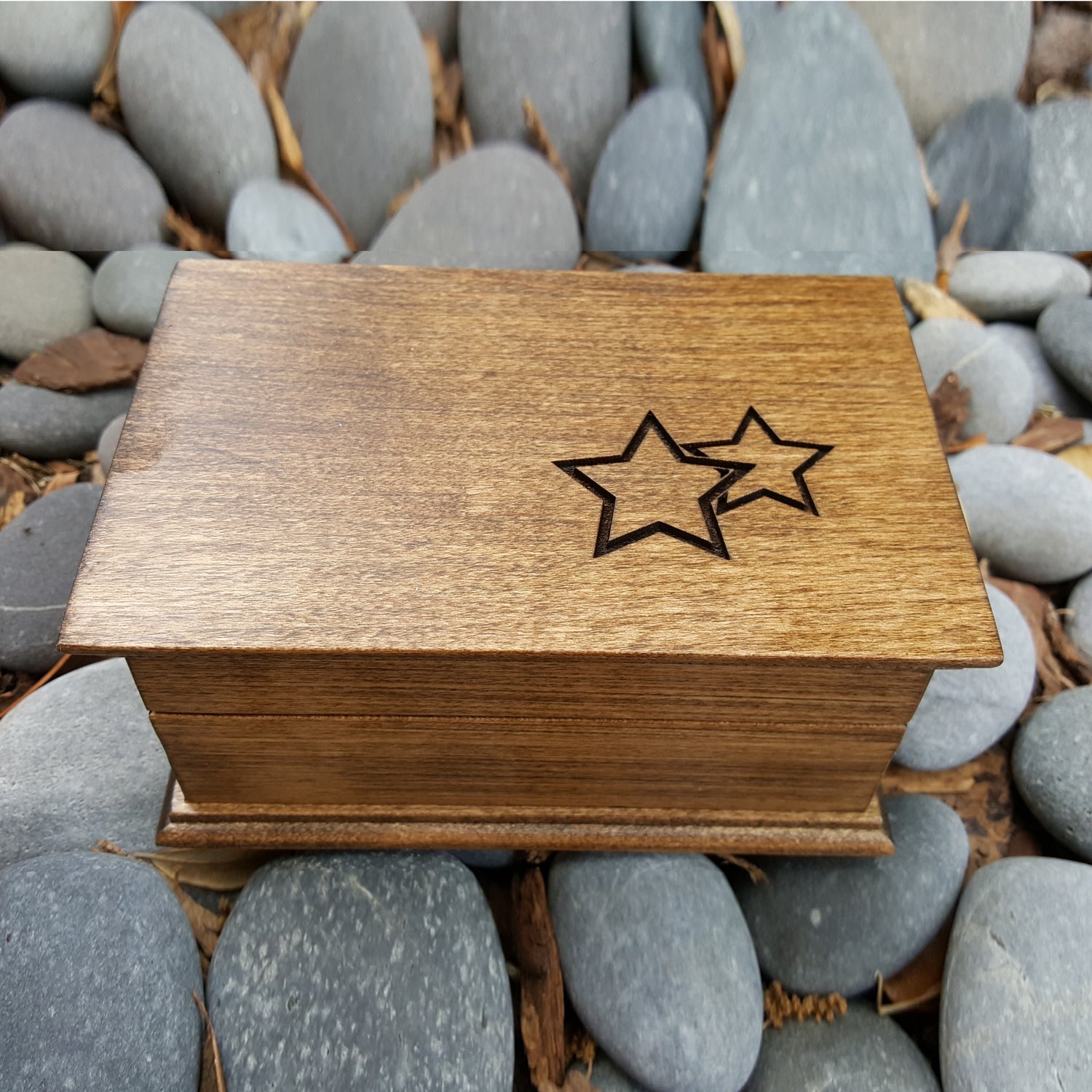 handmade wooden jewelry box with stars engraved on top, choose color and song