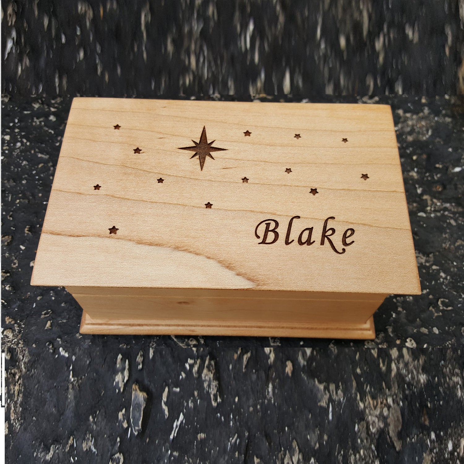 name jewelry box with stars engraved on top, choose color and song, 